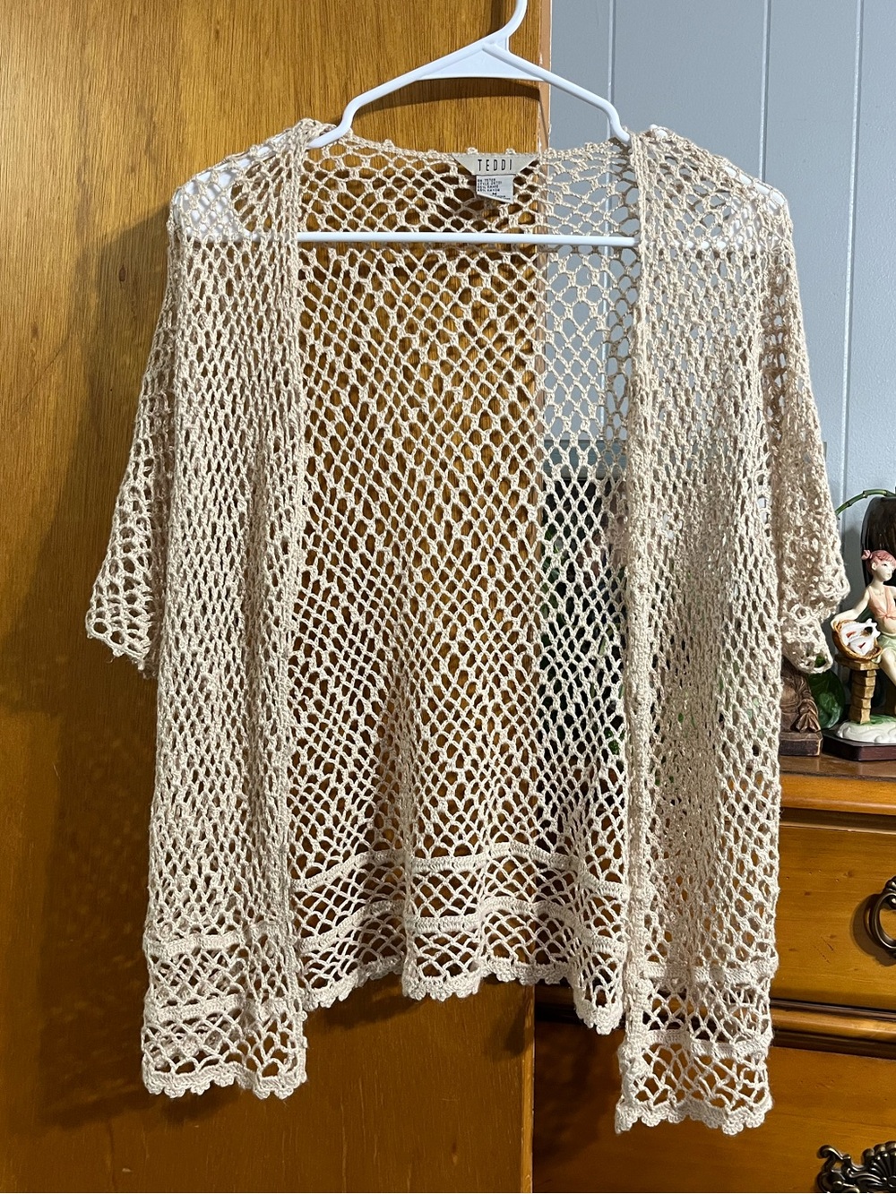 Vintage Teddi Beige Crochet Open-front Short Sleeve Cardigan Size Medium